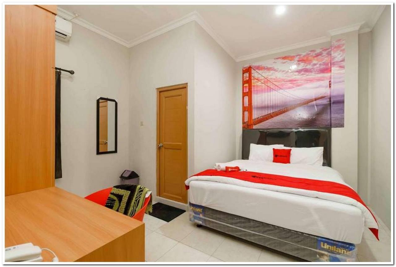 Reddoorz Near Jiexpo Kemayoran 2 Jakarta Exterior photo